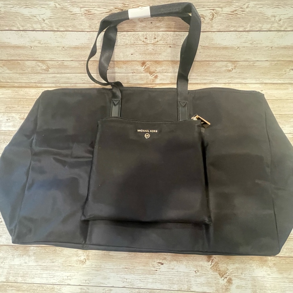 Michael Kors Black Travel Bags - Picture 4 of 9